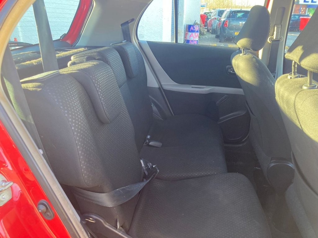 Used Toyota Yaris 2011 for sale - 77053580: Photo 26