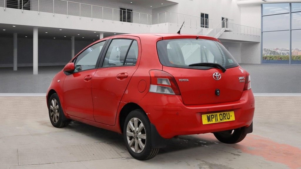 Used Toyota Yaris 2011 for sale - 77053580: Photo 4