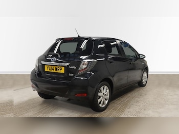 Used Toyota Yaris 2014 for sale - 77227346: Photo