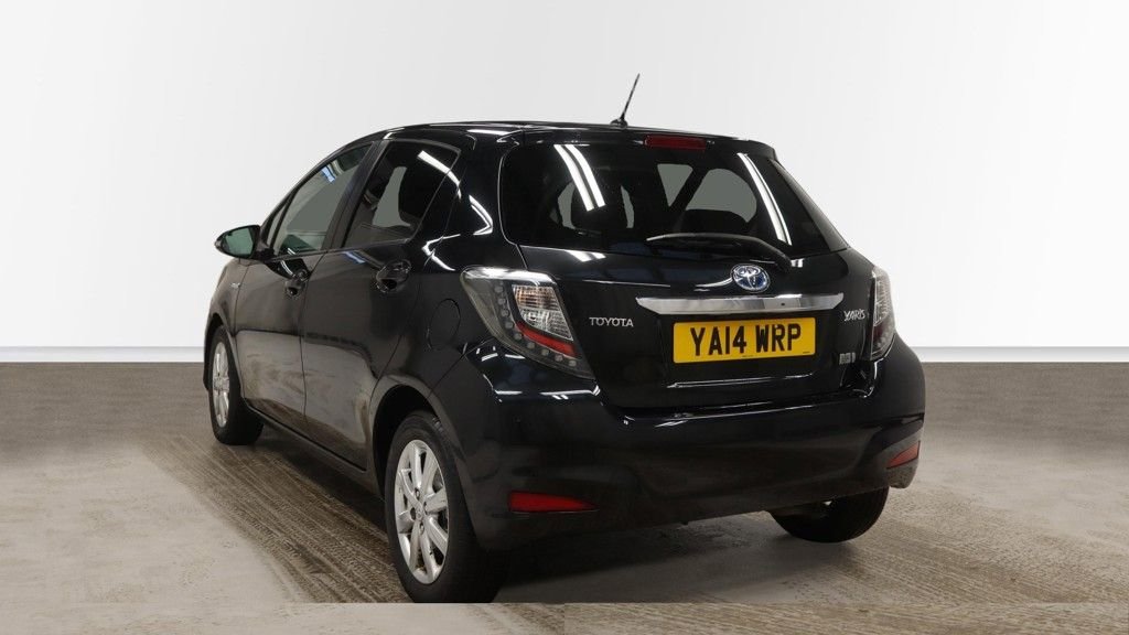 Used Toyota Yaris 2014 for sale - 77227346: Photo 4