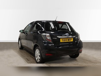 Used Toyota Yaris 2014 for sale - 77227346: Photo