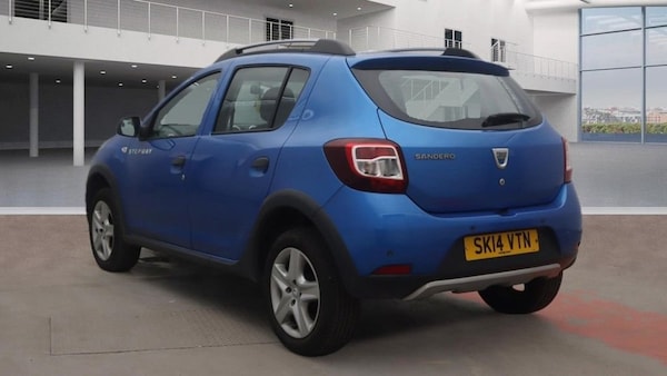 Used Dacia Sandero Stepway 2014 for sale - 76255898: Photo 3