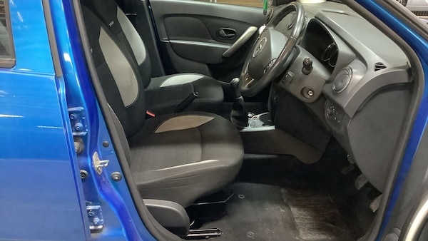 Used Dacia Sandero Stepway 2014 for sale - 76255898: Photo 5