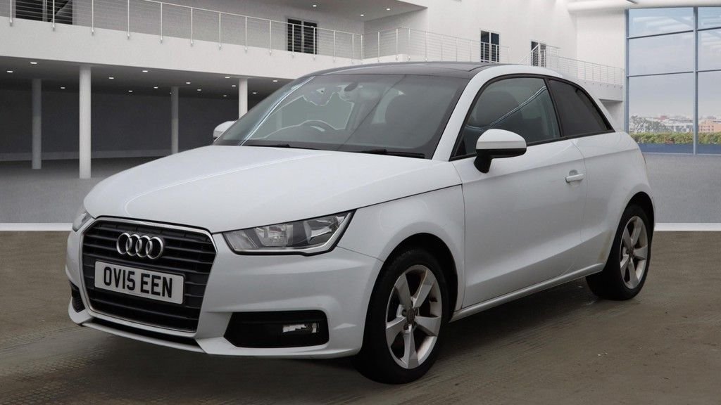 Used Audi A1 2015 for sale - 76570322: Photo 2