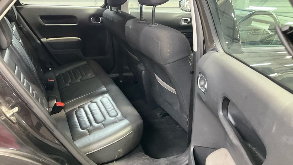 Used Citroen C4 Cactus 2018 for sale - 76867726: Photo 8