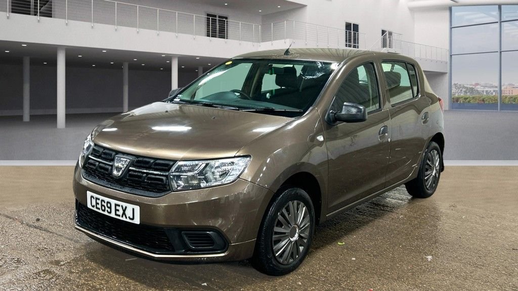 Used Dacia Sandero 2019 for sale - 77422419: Photo 2