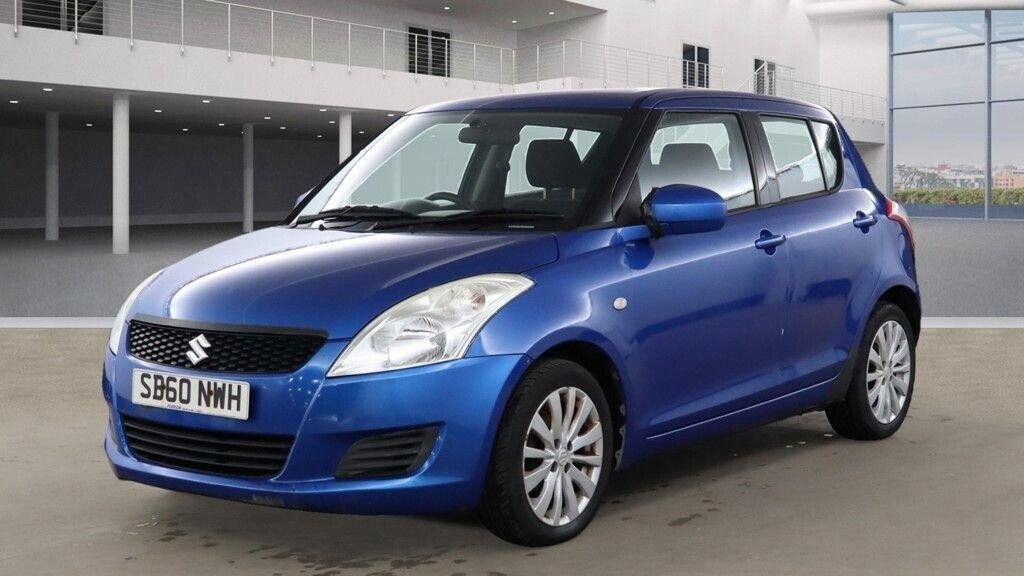 Used Suzuki Swift 2011 for sale - 76375921: Photo 2