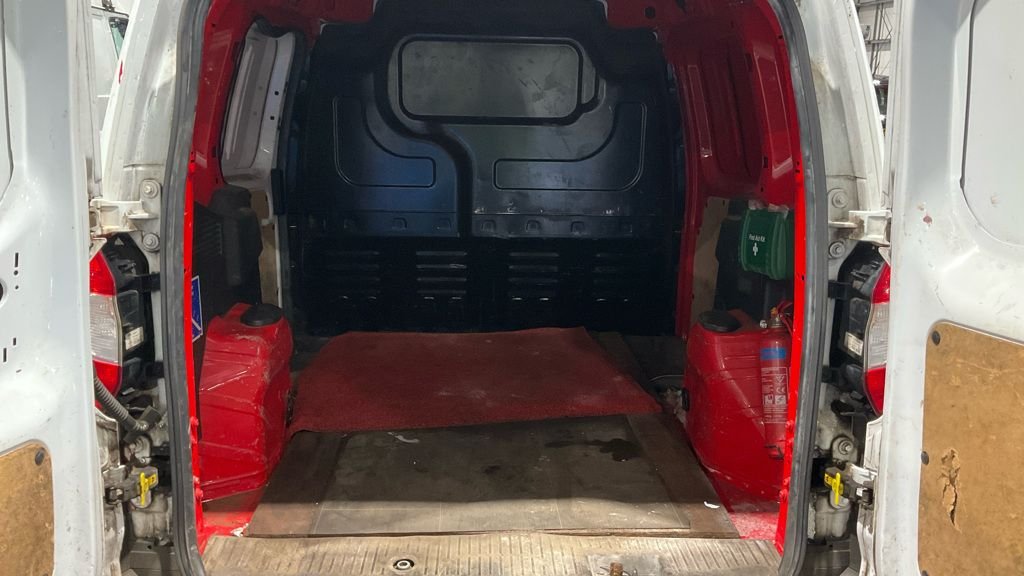 Used Ford Transit Courier 2019 for sale - 77053618: Photo 10