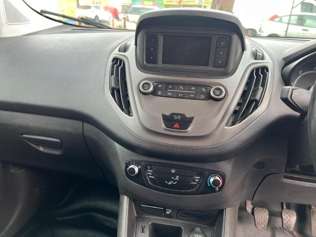 Used Ford Transit Courier 2019 for sale - 77053618: Photo 16