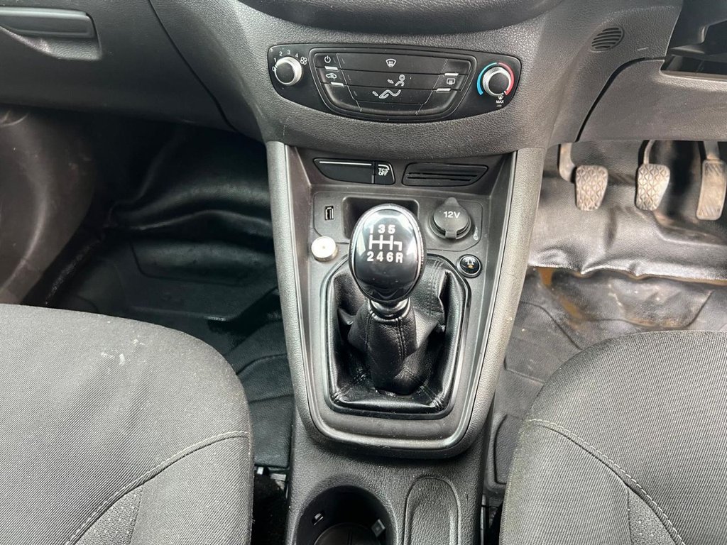 Used Ford Transit Courier 2019 for sale - 77053618: Photo 17