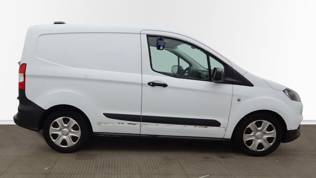 Used Ford Transit Courier 2019 for sale - 77053618: Photo 2