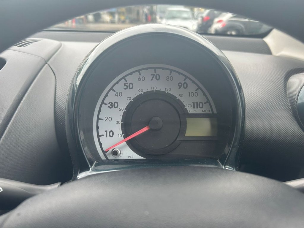 Used Toyota AYGO 2011 for sale - 76376246: Photo 18