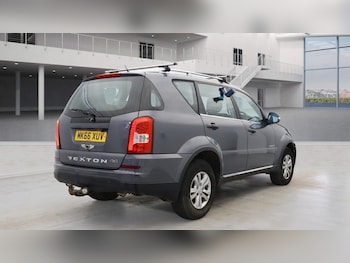 Used Ssangyong Rexton 2016 for sale - 77967464: Photo