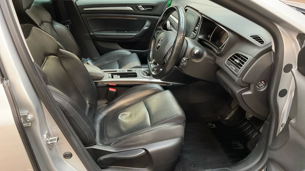 Used Renault Megane 2016 for sale - 77936870: Photo 10