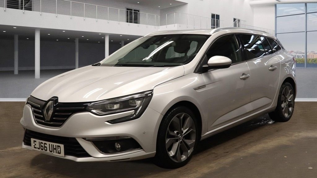 Used Renault Megane 2016 for sale - 77936870: Photo 3