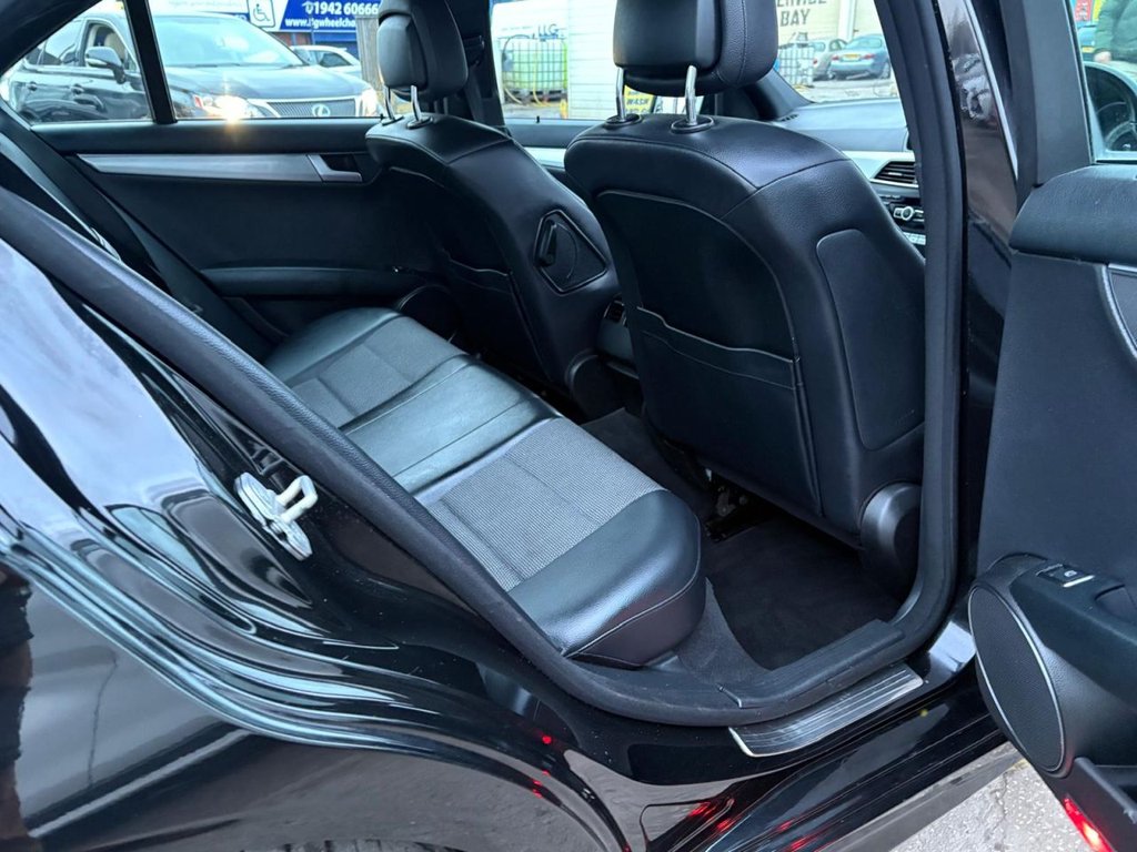 Used Mercedes-Benz C Class 2012 for sale - 77919889: Photo 13