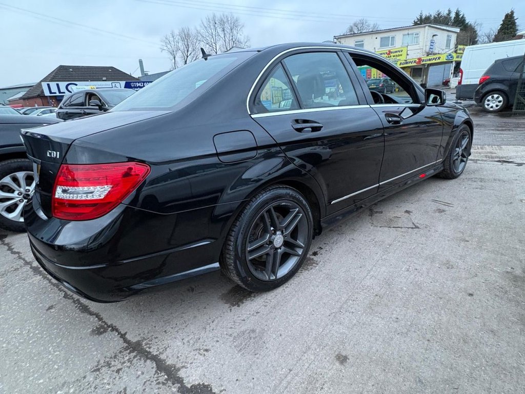 Used Mercedes-Benz C Class 2012 for sale - 77919889: Photo 15