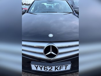 Used Mercedes-Benz C Class 2012 for sale - 77919889: Photo
