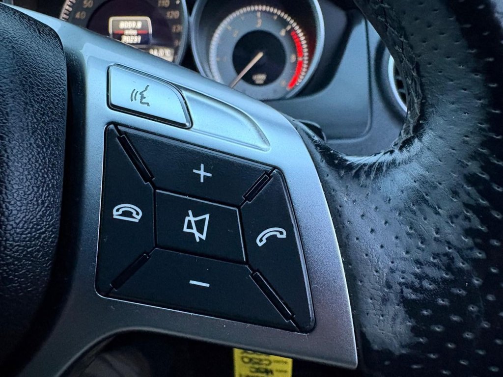 Used Mercedes-Benz C Class 2012 for sale - 77919889: Photo 25