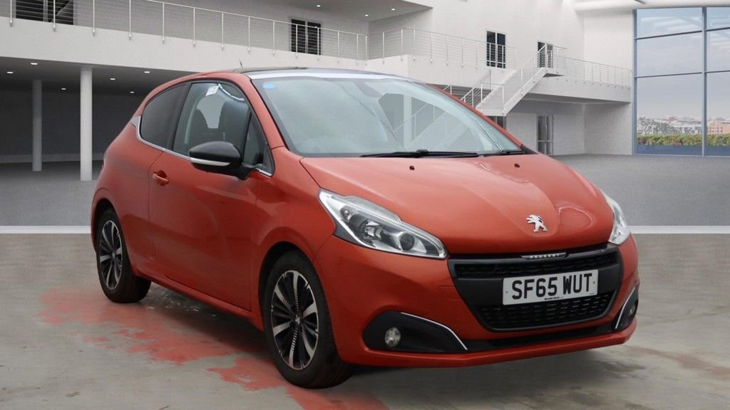 Used Peugeot 208 2015 for sale - 78030664: Photo 2