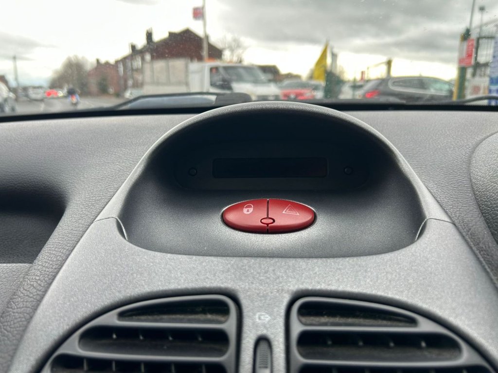 Used Peugeot 206 2006 for sale - 78056124: Photo 8