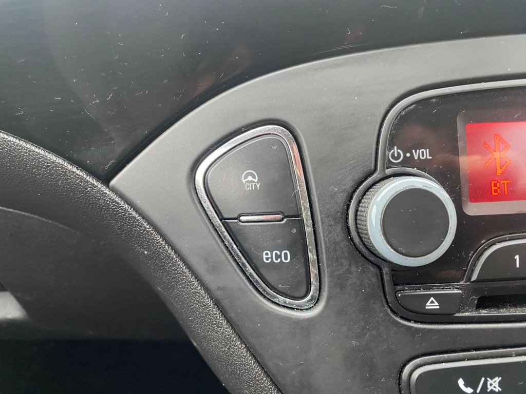 Used Vauxhall Corsa 2015 for sale - 77936213: Photo 22