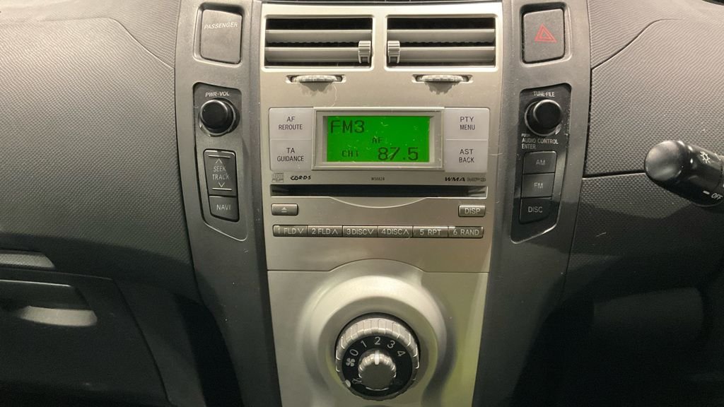 Used Toyota Yaris 2008 for sale - 76841583: Photo 7