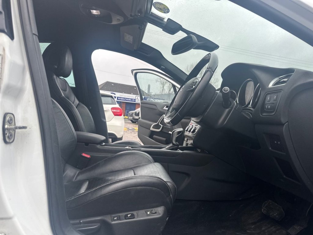 Used DS Automobiles DS 4 Crossback 2016 for sale - 76547011: Photo 16