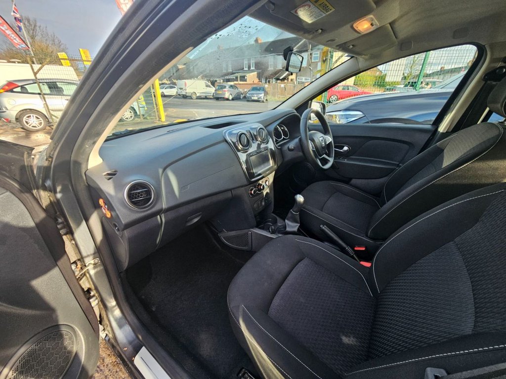 Used Dacia Sandero 2018 for sale - 77089355: Photo 13