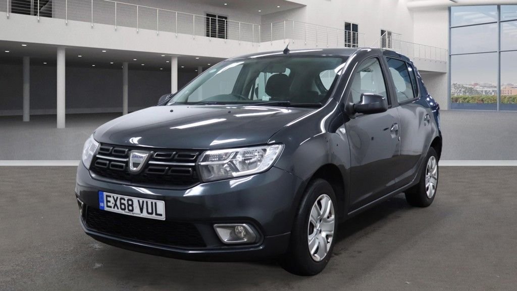 Used Dacia Sandero 2018 for sale - 77089355: Photo 2