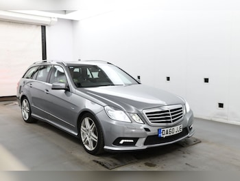 Used Mercedes-Benz E Class 2011 for sale - 78749079: Photo