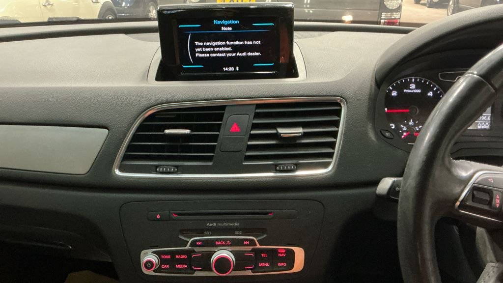 Used Audi Q3 2013 for sale - 77356469: Photo 9