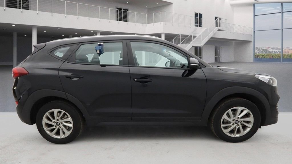 Used Hyundai TUCSON 2018 for sale - 77341320: Photo 2