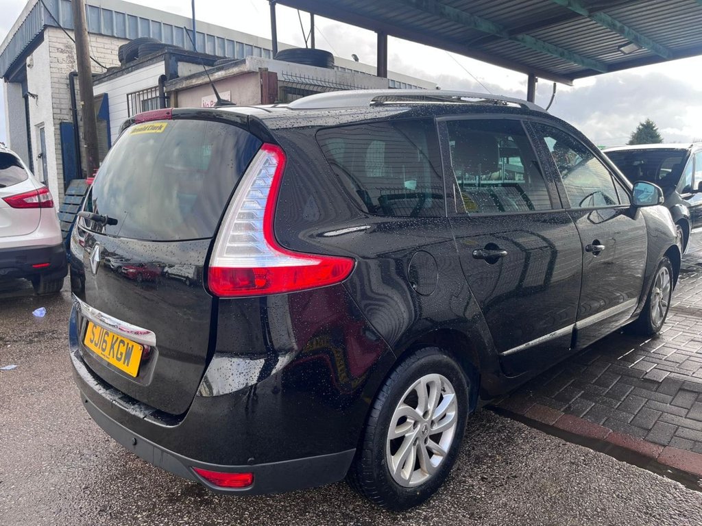 Used Renault Grand Scenic 2016 for sale - 77820901: Photo 12