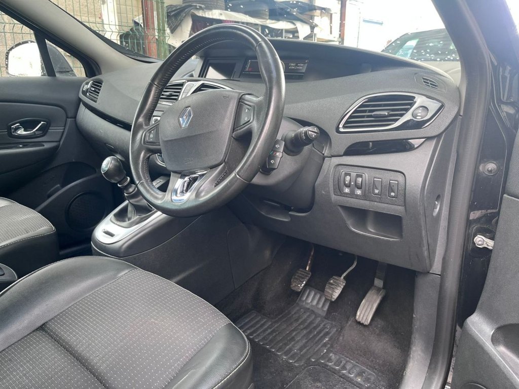 Used Renault Grand Scenic 2016 for sale - 77820901: Photo 18