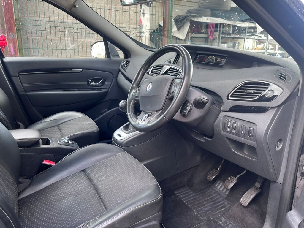 Used Renault Grand Scenic 2016 for sale - 77820901: Photo 19