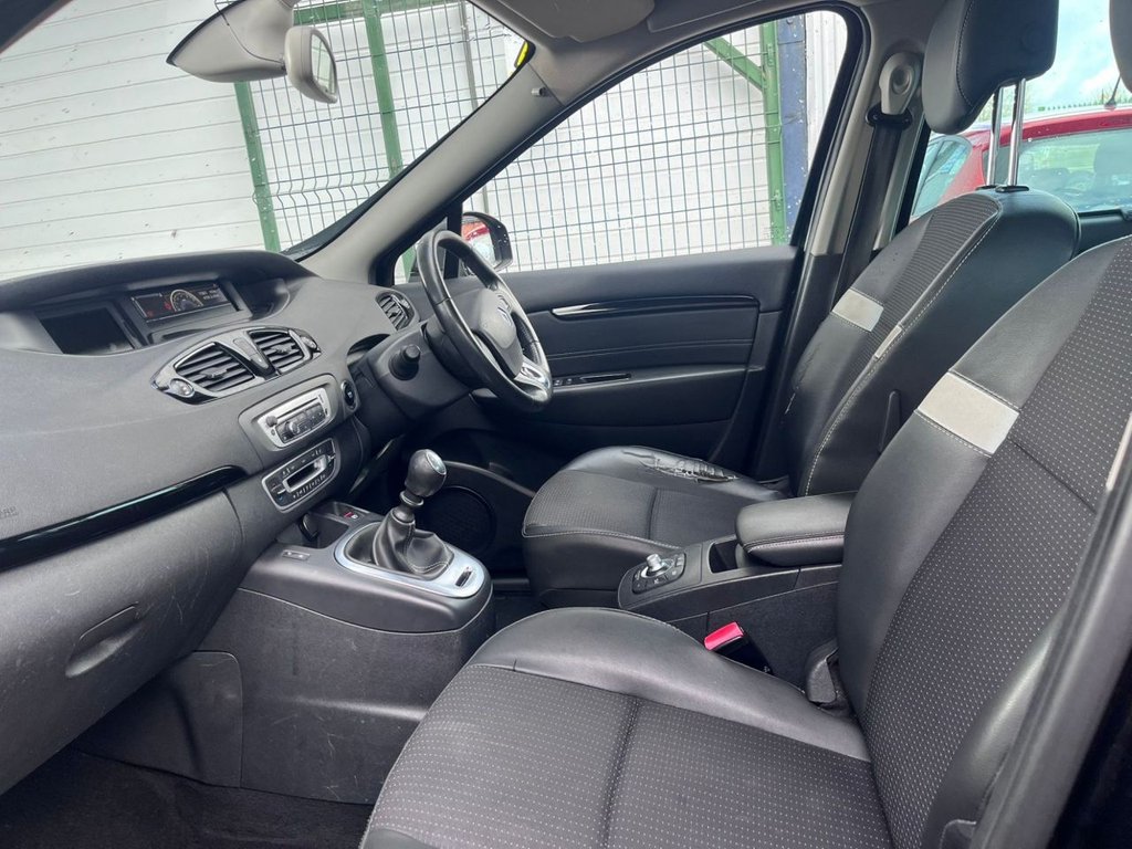 Used Renault Grand Scenic 2016 for sale - 77820901: Photo 20