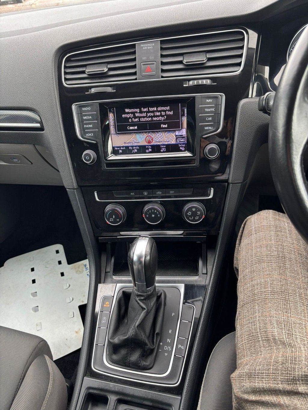 Used Volkswagen Golf 2014 for sale - 77187884: Photo 13