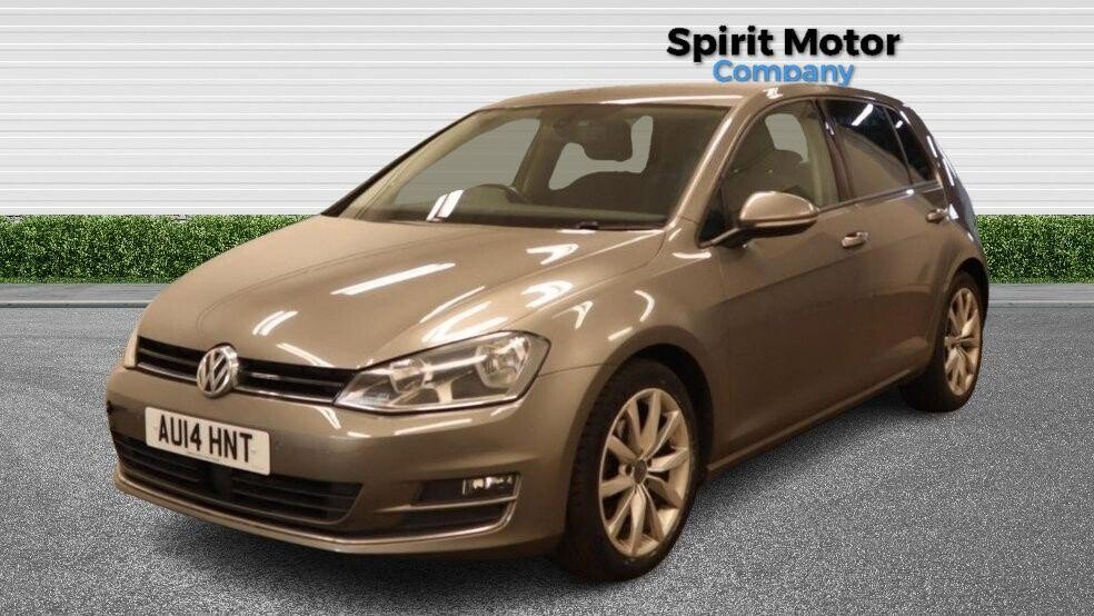 Used Volkswagen Golf 2014 for sale - 77187884: Photo 2