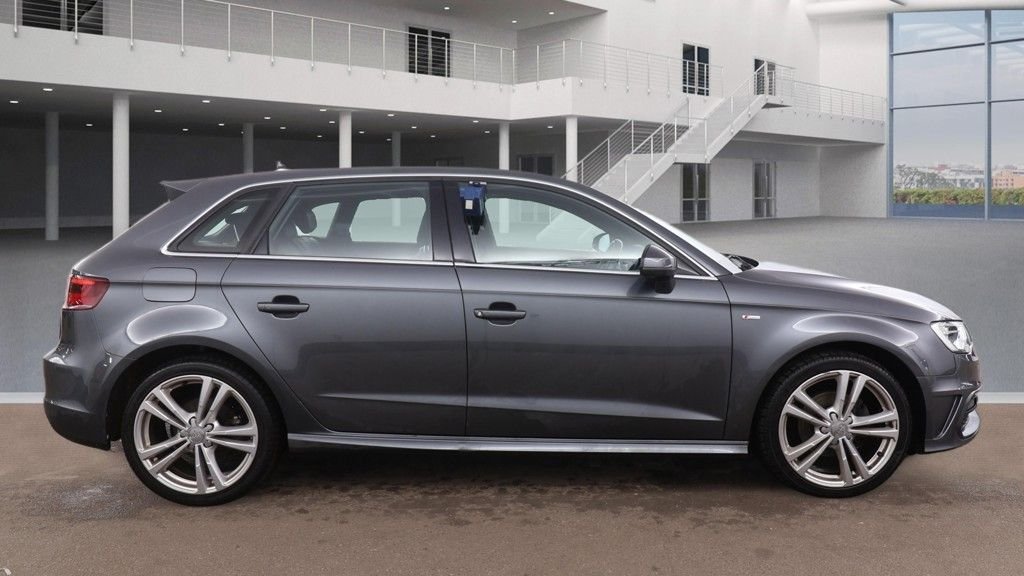 Used Audi A3 2015 for sale - 77655474: Photo 5