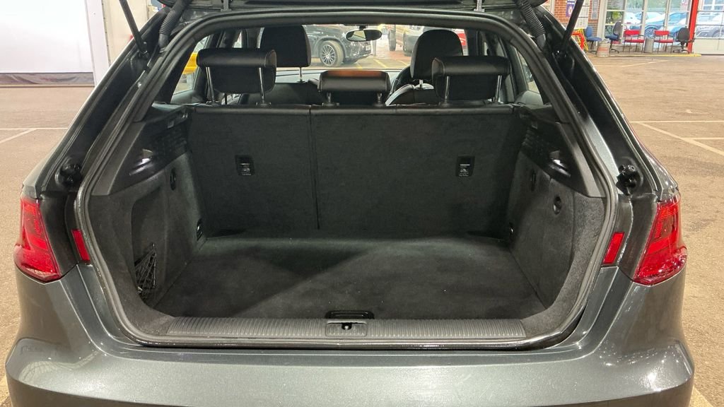 Used Audi A3 2015 for sale - 77655474: Photo 7