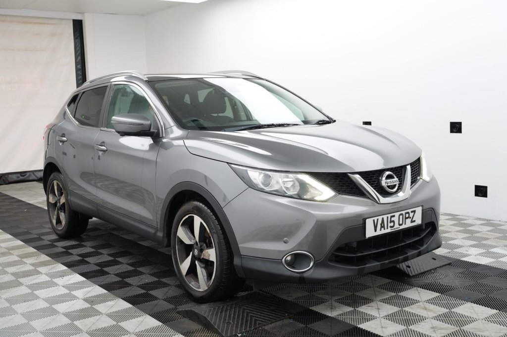 Used Nissan Qashqai 2015 for sale - 77594694: Photo 2