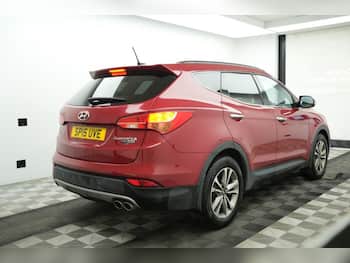Used Hyundai Santa Fe 2015 for sale - 79647938: Photo