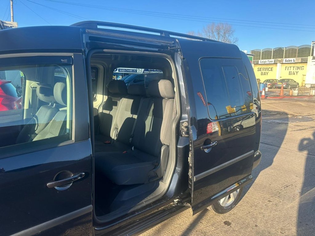 Used Volkswagen Caddy Maxi Life 2014 for sale - 77080354: Photo 13