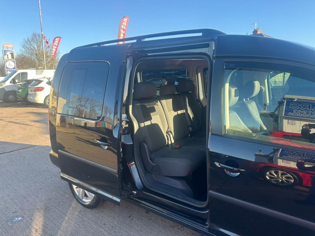 Used Volkswagen Caddy Maxi Life 2014 for sale - 77080354: Photo 14