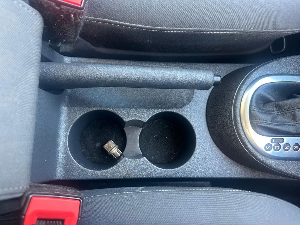 Used Volkswagen Caddy Maxi Life 2014 for sale - 77080354: Photo 23