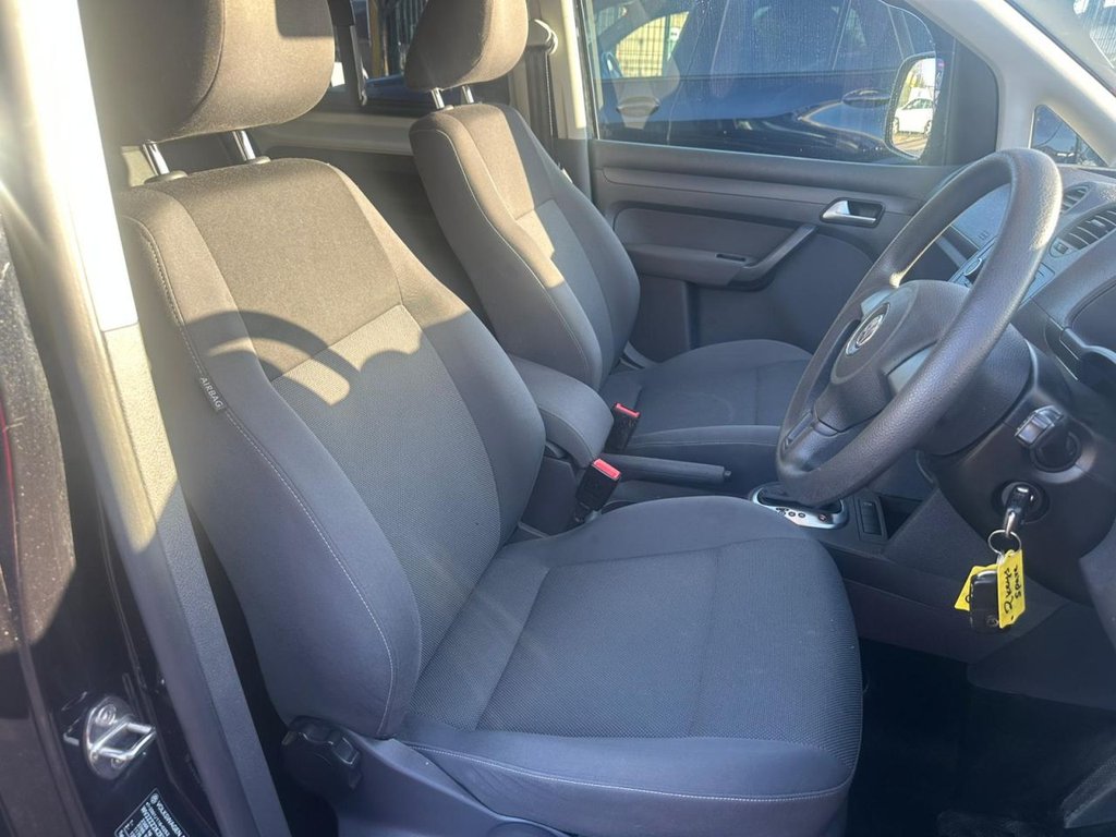 Used Volkswagen Caddy Maxi Life 2014 for sale - 77080354: Photo 26