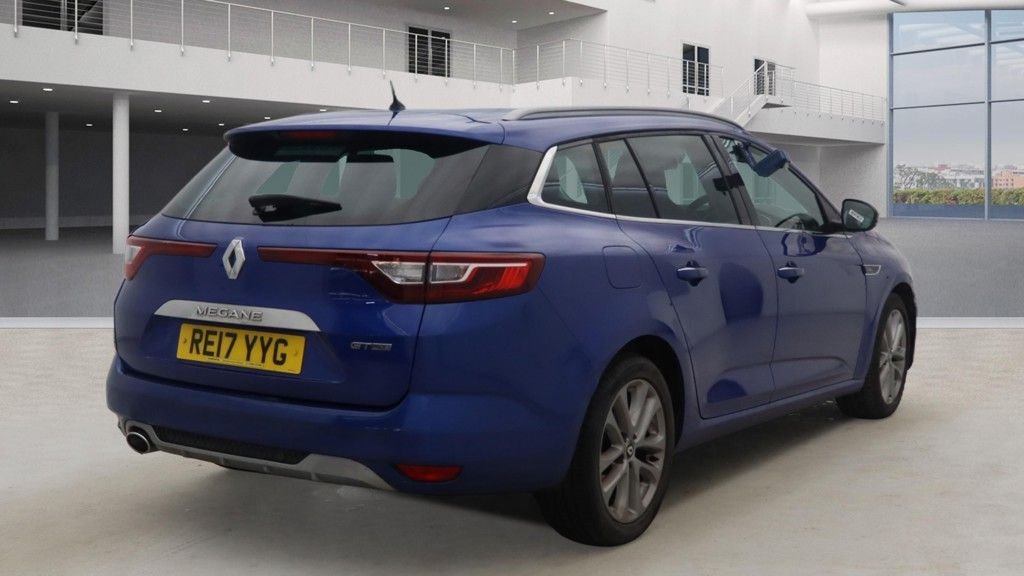 Used Renault Megane 2017 for sale - 77704019: Photo 10
