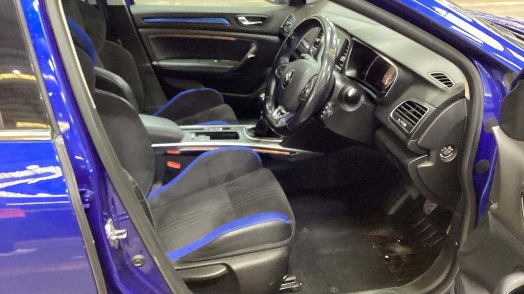 Used Renault Megane 2017 for sale - 77704019: Photo 15