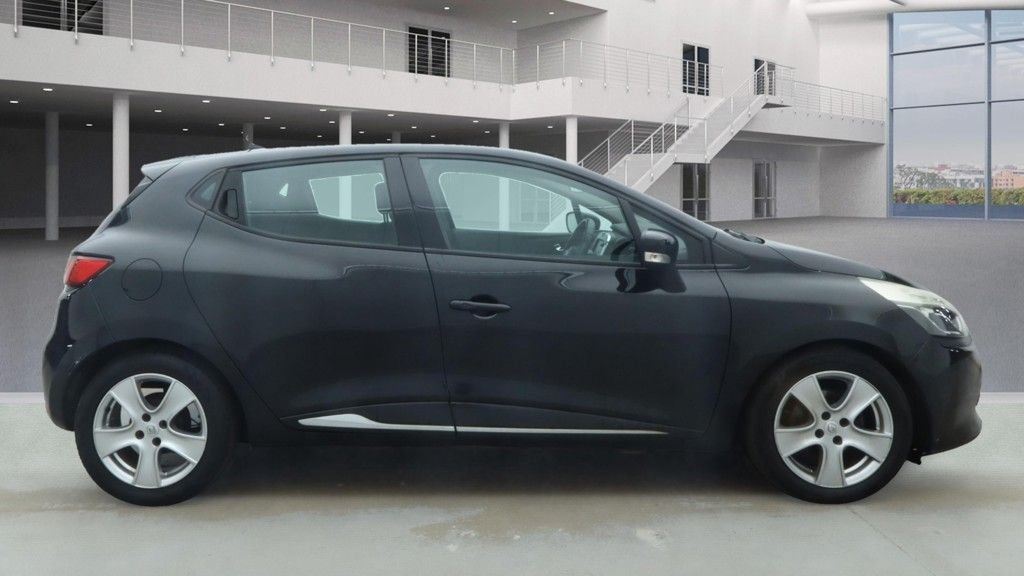 Used Renault Clio 2013 for sale - 76535761: Photo 5